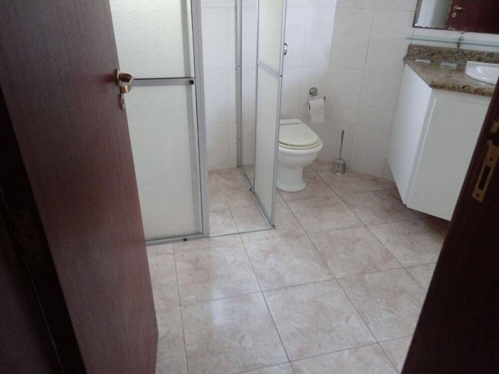 Casa de Condomínio à venda e aluguel com 3 quartos, 279m² - Foto 4