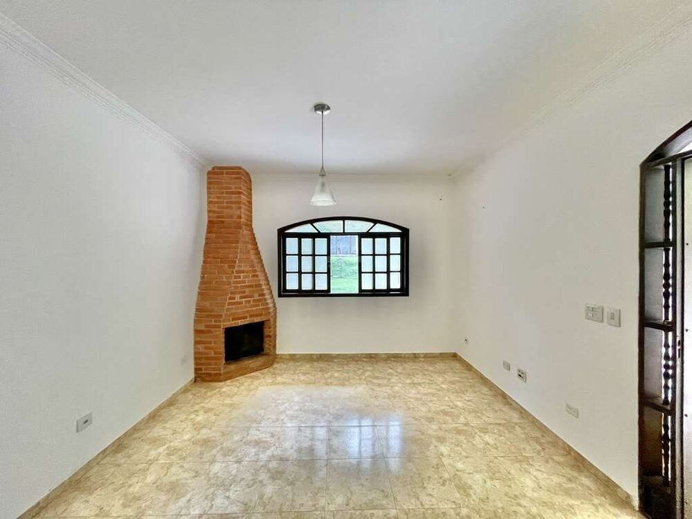 Casa, 3 quartos, 230 m² - Foto 2