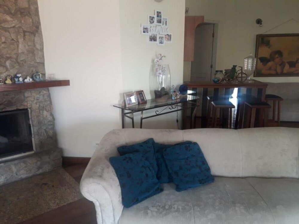 Casa de Condomínio à venda com 4 quartos, 320m² - Foto 4