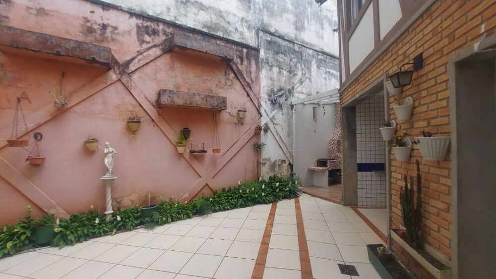Casa de Condomínio à venda com 4 quartos, 462m² - Foto 2