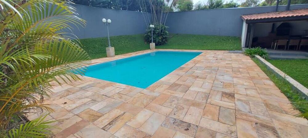 Casa, 4 quartos, 339 m² - Foto 1