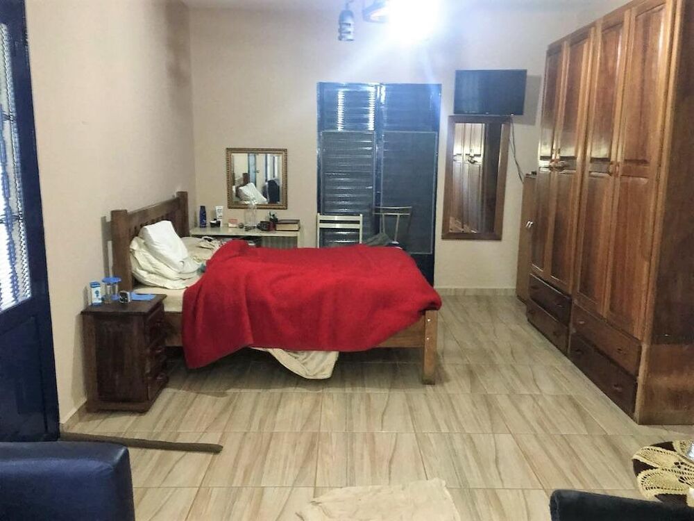 Chácara à venda com 6 quartos, 2460m² - Foto 3
