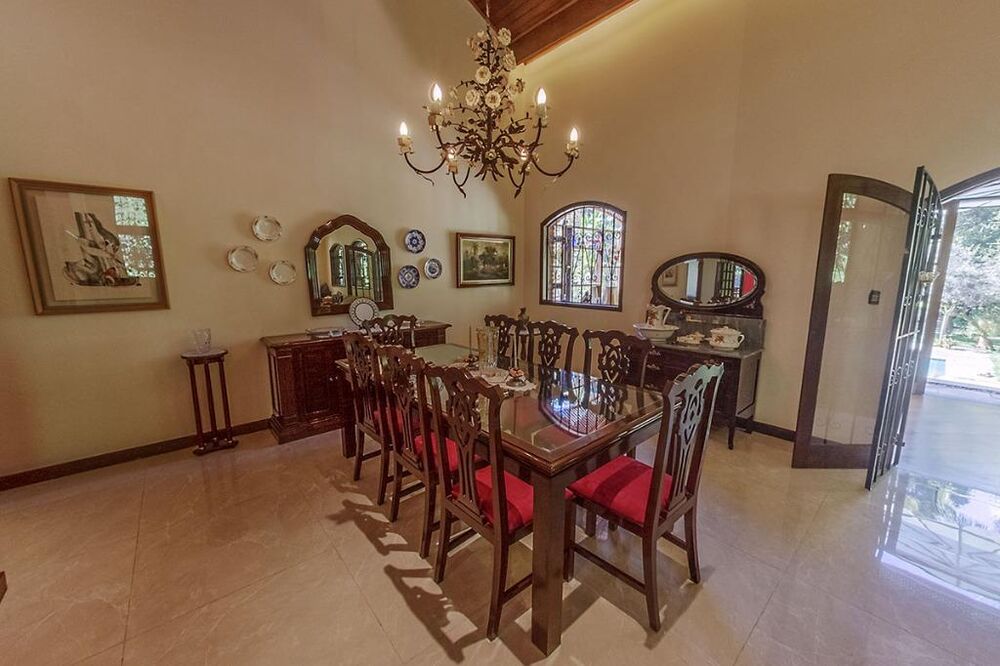 Casa à venda com 4 quartos, 550m² - Foto 5