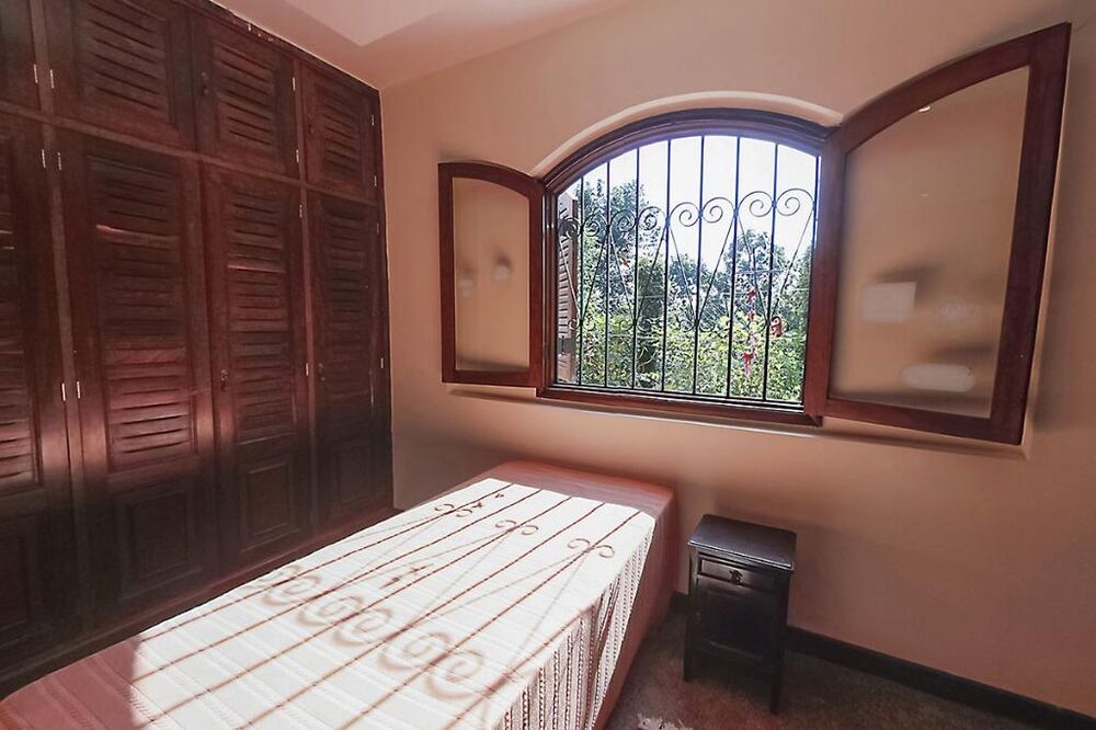 Casa à venda com 4 quartos, 550m² - Foto 9