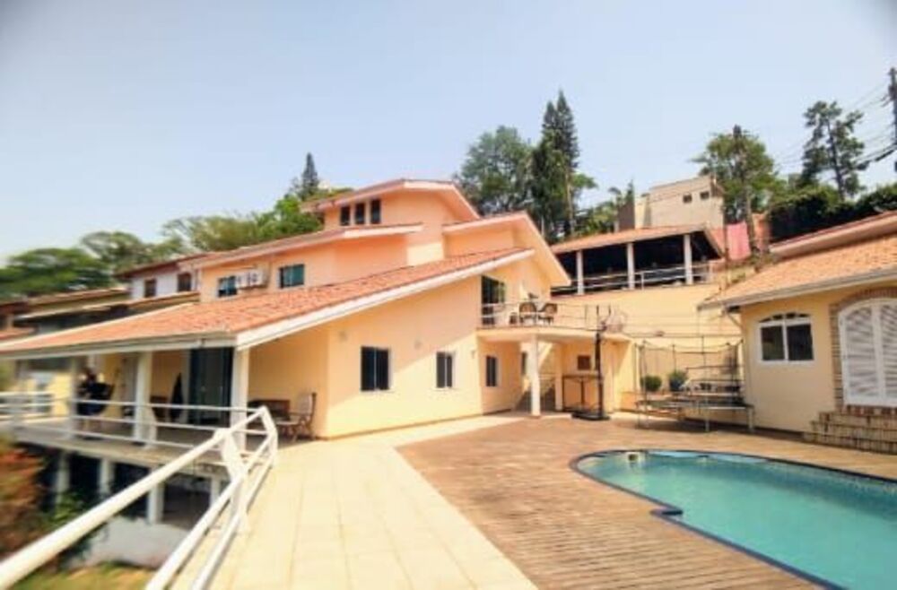 Casa de Condomínio à venda com 5 quartos, 540m² - Foto 1