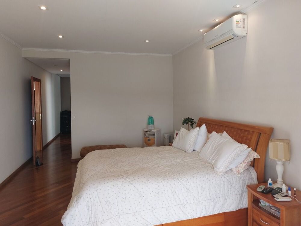 Casa de Condomínio à venda com 4 quartos, 531m² - Foto 3