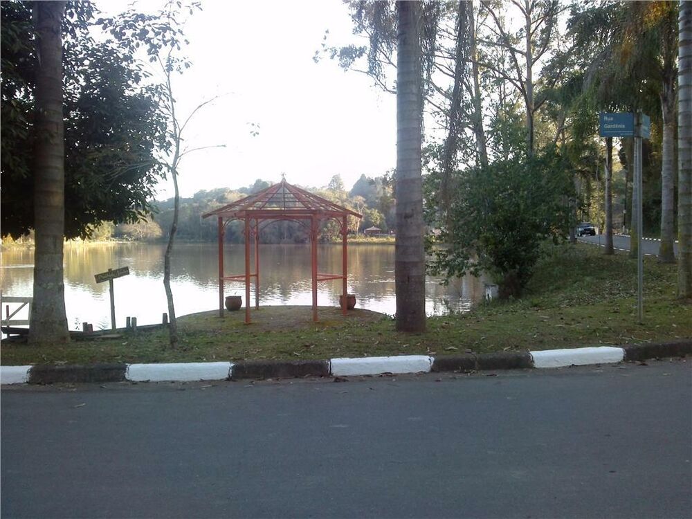 Loteamento e Condomínio, 1800 m² - Foto 1