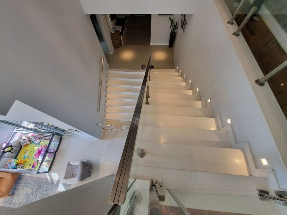 Casa de Condomínio à venda com 4 quartos, 400m² - Foto 18