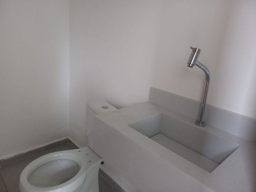 Casa de Condomínio à venda com 3 quartos, 255m² - Foto 1