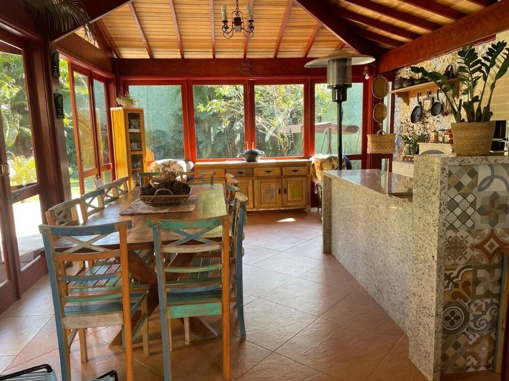 Casa de Condomínio à venda com 3 quartos, 250m² - Foto 6