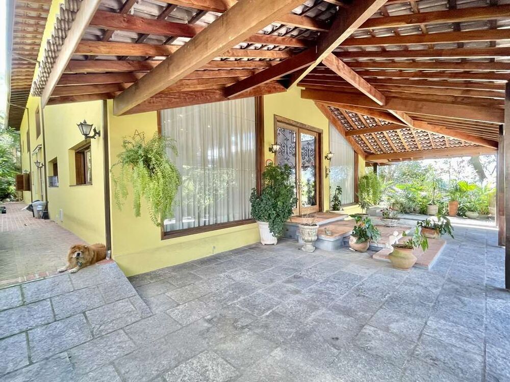 Casa de Condomínio à venda com 6 quartos, 920m² - Foto 3
