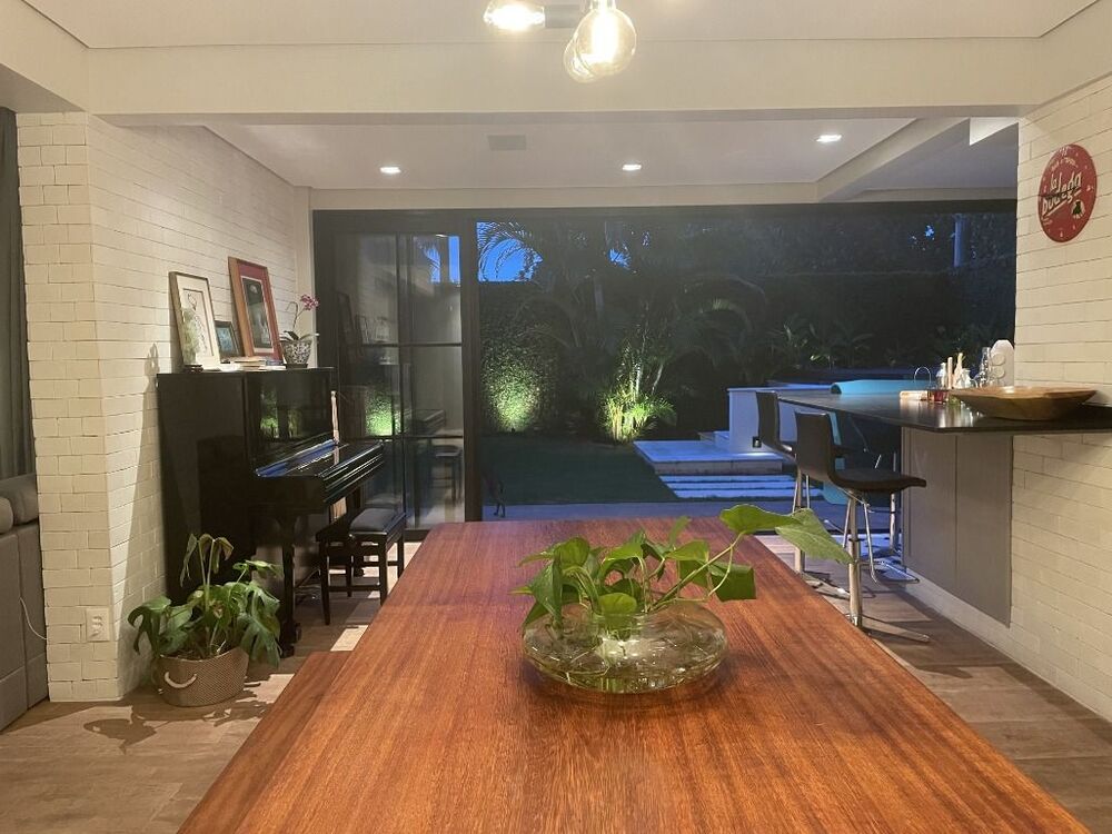 Casa de Condomínio à venda com 3 quartos, 250m² - Foto 17