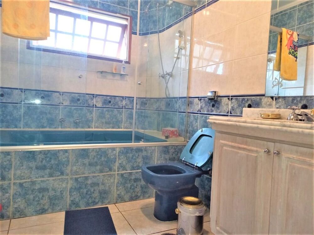 Casa de Condomínio à venda com 4 quartos, 680m² - Foto 25
