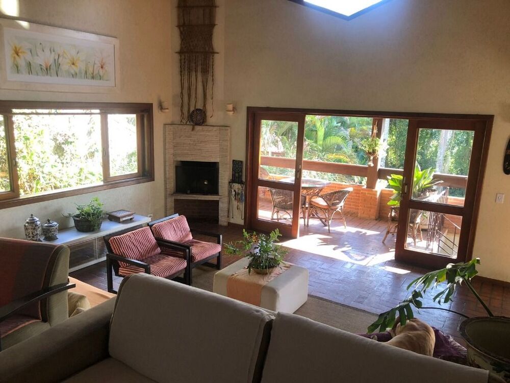 Casa de Condomínio à venda com 3 quartos, 372m² - Foto 2