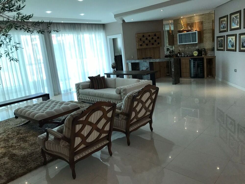 Casa de Condomínio à venda e aluguel com 7 quartos, 2000m² - Foto 3