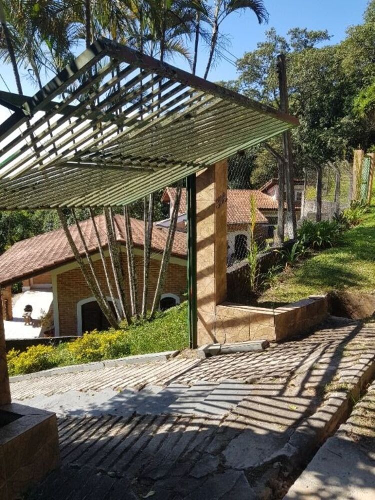 Casa de Condomínio à venda e aluguel com 3 quartos, 240m² - Foto 3