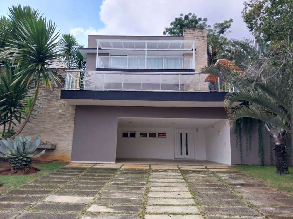 Casa de Condomínio à venda com 3 quartos, 400m² - Foto 1