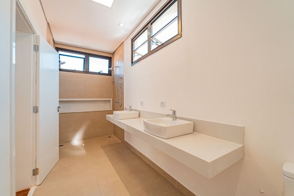 Casa de Condomínio à venda com 4 quartos, 371m² - Foto 12