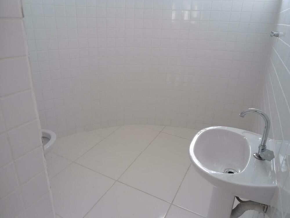 Casa de Condomínio à venda com 4 quartos, 340m² - Foto 13