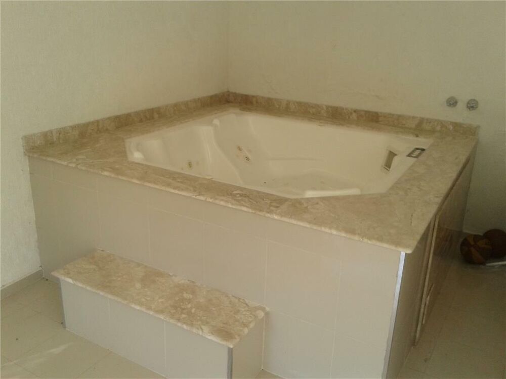 Casa de Condomínio à venda com 2 quartos, 400m² - Foto 3
