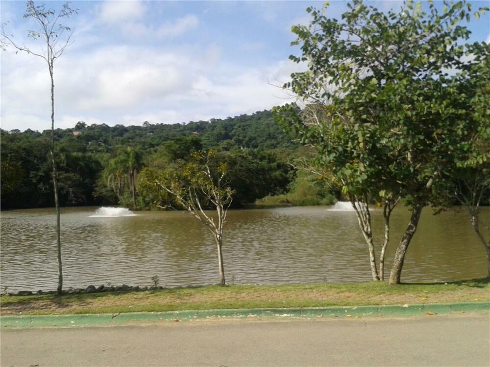 Casa de Condomínio à venda com 2 quartos, 400m² - Foto 5