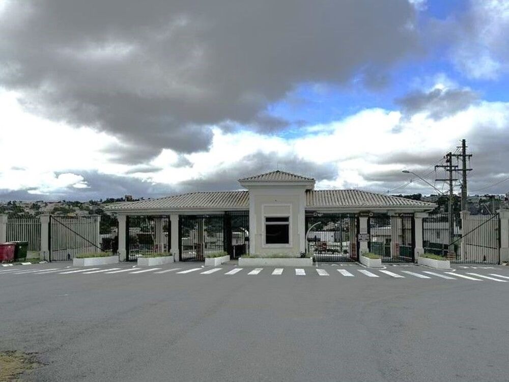 Loteamento e Condomínio, 725 m² - Foto 1