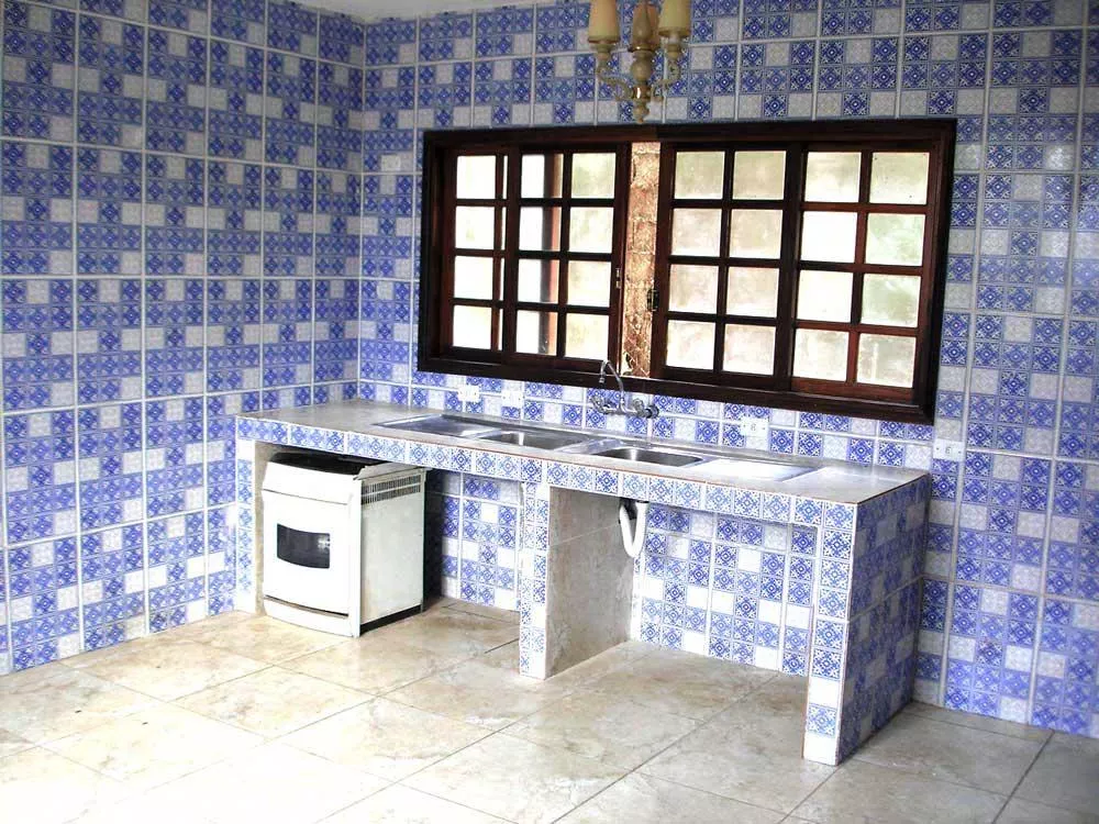 Casa de Condomínio à venda com 3 quartos, 250m² - Foto 3