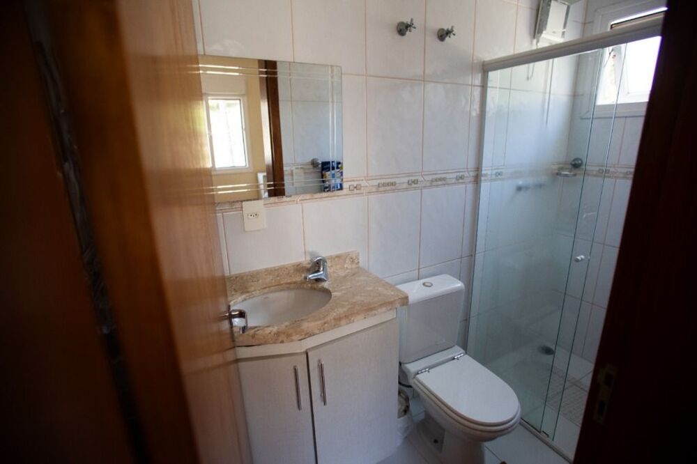 Casa de Condomínio à venda e aluguel com 3 quartos, 404m² - Foto 4