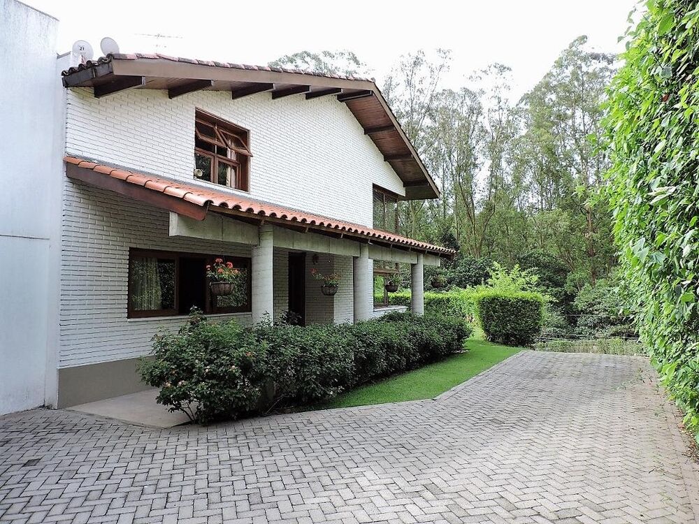 Casa de Condomínio à venda com 5 quartos, 750m² - Foto 3