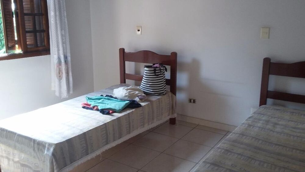 Casa, 4 quartos, 645 m² - Foto 1
