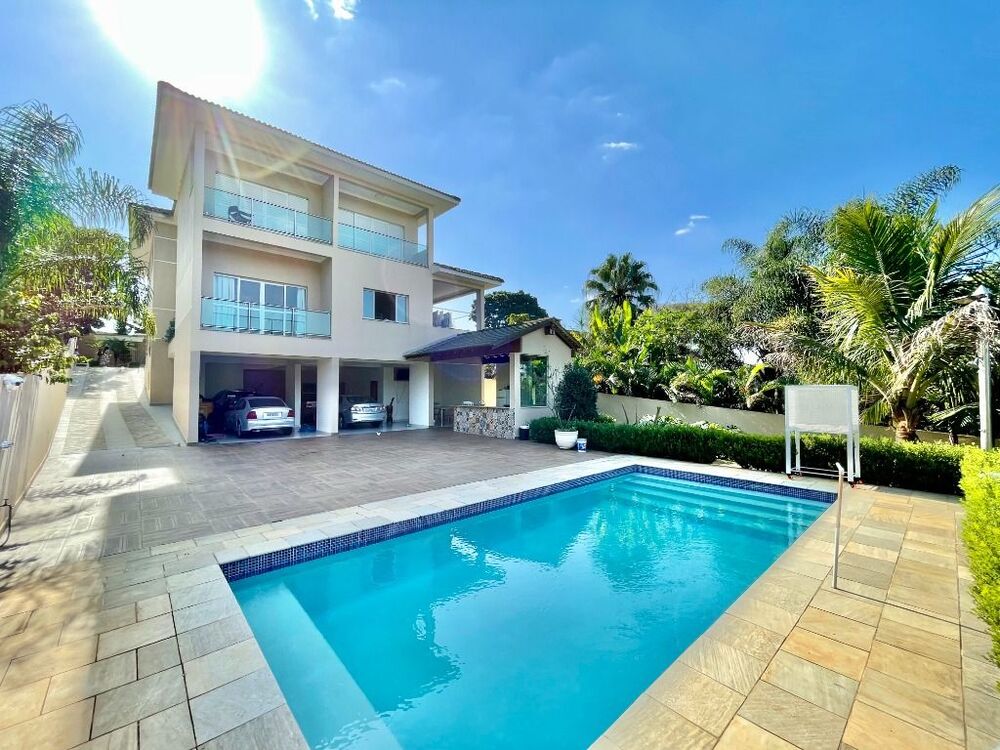 Casa, 4 quartos, 683 m² - Foto 1