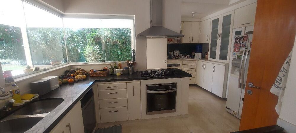 Casa de Condomínio à venda com 4 quartos, 472m² - Foto 9