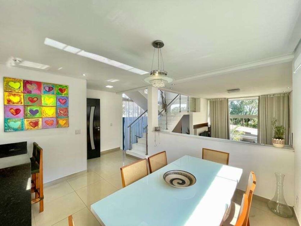 Casa de Condomínio à venda com 3 quartos, 171m² - Foto 2