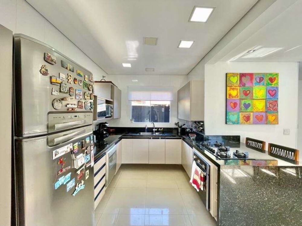 Casa de Condomínio à venda com 3 quartos, 171m² - Foto 3