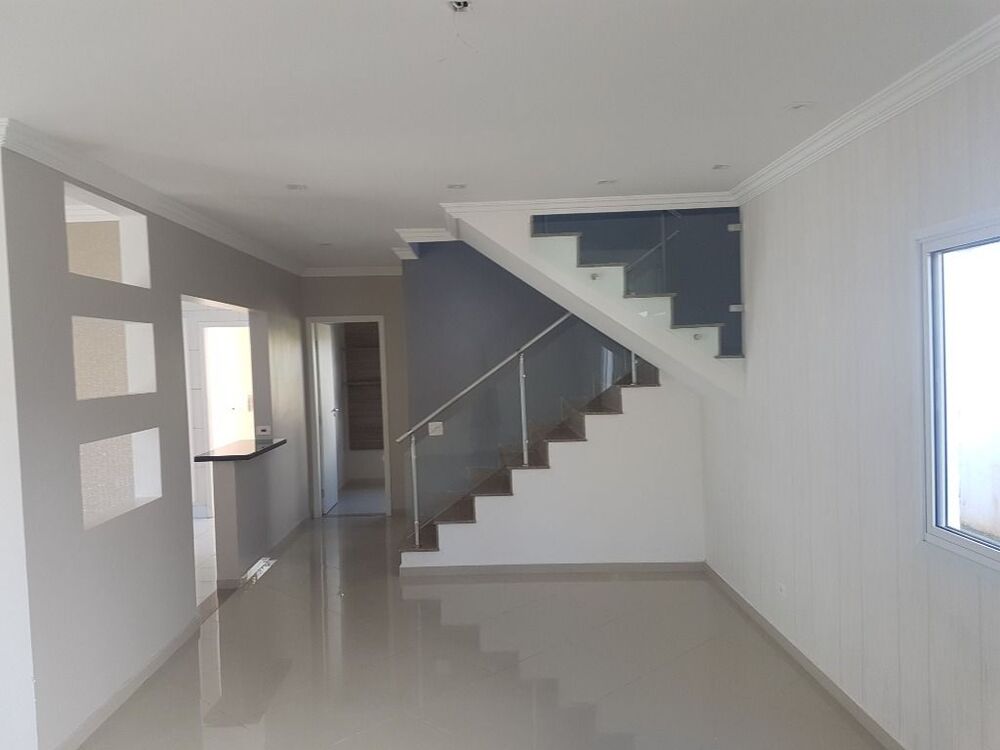 Casa de Condomínio à venda com 3 quartos, 201m² - Foto 4