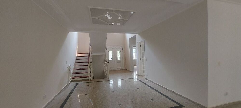 Casa de Condomínio para alugar com 6 quartos, 450m² - Foto 3