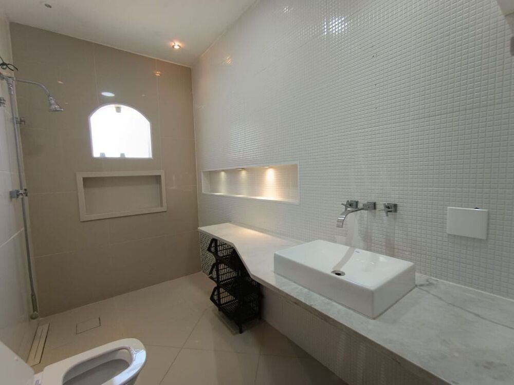 Casa de Condomínio à venda com 3 quartos, 200m² - Foto 3