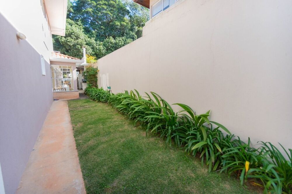 Casa de Condomínio à venda com 3 quartos, 360m² - Foto 6