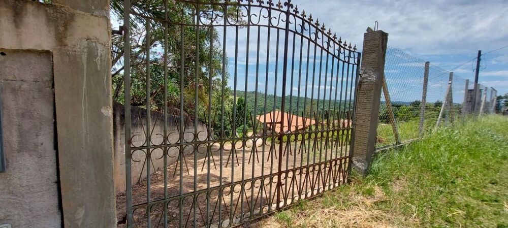 Chácara, 2 quartos, 2100 m² - Foto 2