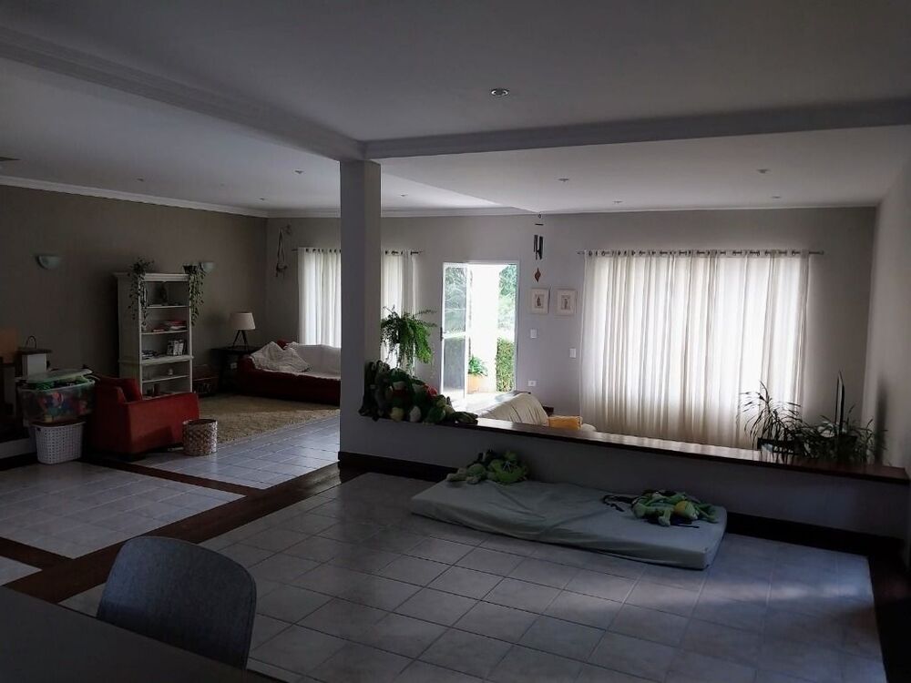 Casa de Condomínio à venda com 7 quartos, 550m² - Foto 2