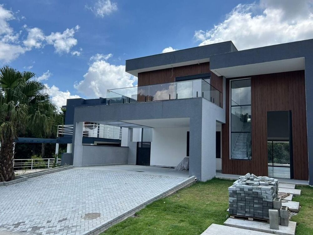 Casa de Condomínio à venda com 5 quartos, 462m² - Foto 1