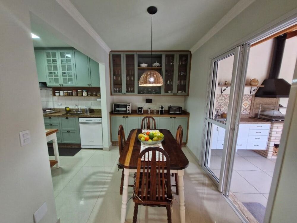 Casa de Condomínio, 4 quartos - Foto 1