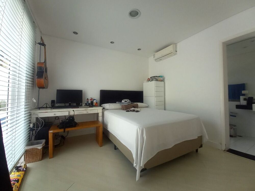 Casa de Condomínio à venda com 4 quartos, 481m² - Foto 2