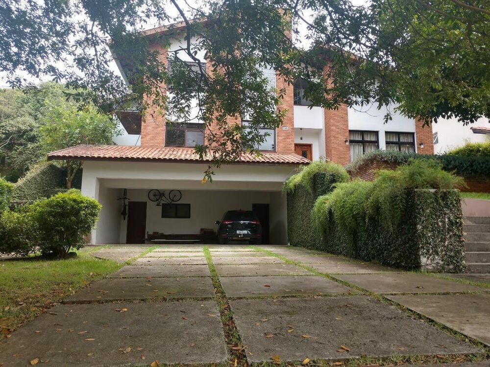 Casa de Condomínio à venda com 3 quartos, 360m² - Foto 1