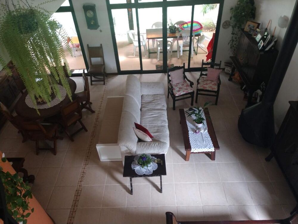 Casa de Condomínio à venda com 3 quartos, 360m² - Foto 3