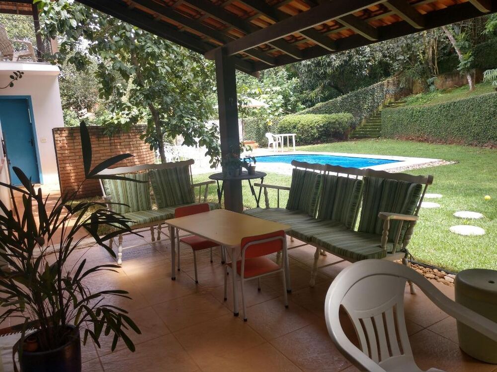 Casa de Condomínio à venda com 3 quartos, 360m² - Foto 31