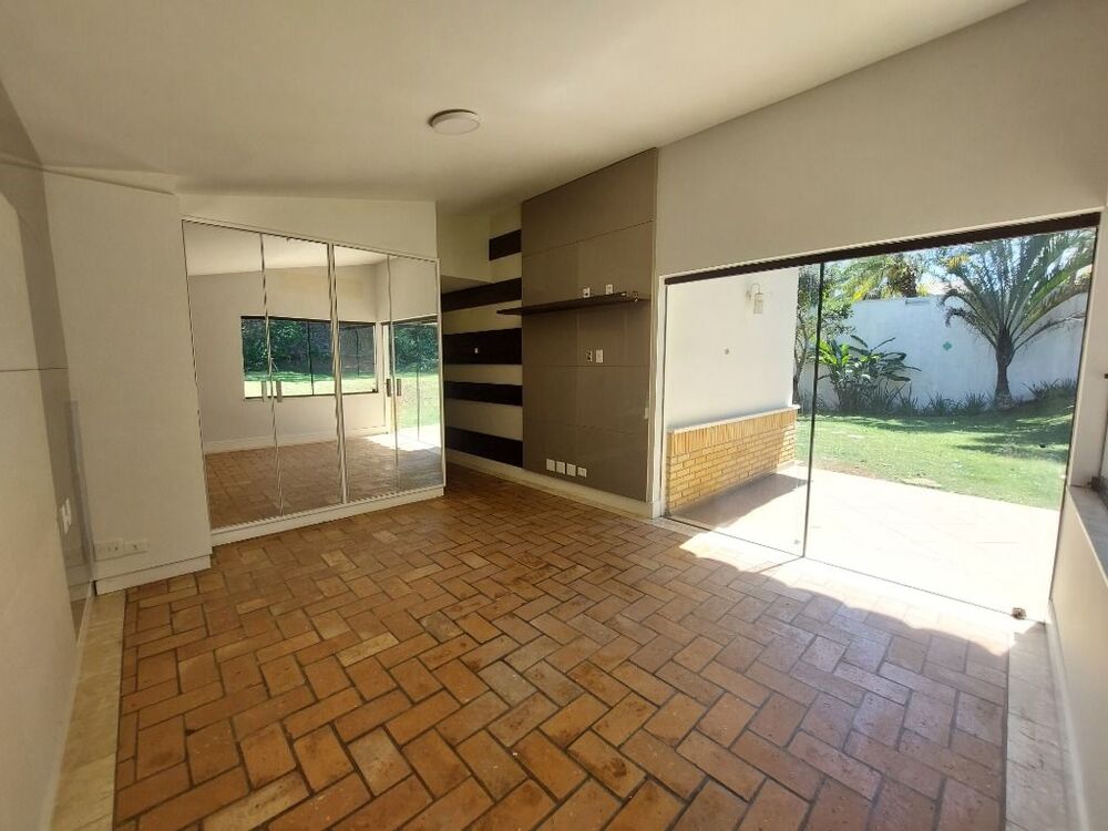 Casa de Condomínio à venda e aluguel com 4 quartos, 535m² - Foto 5