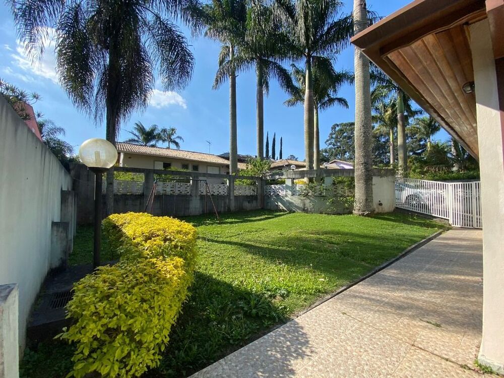 Casa de Condomínio à venda com 4 quartos, 190m² - Foto 2