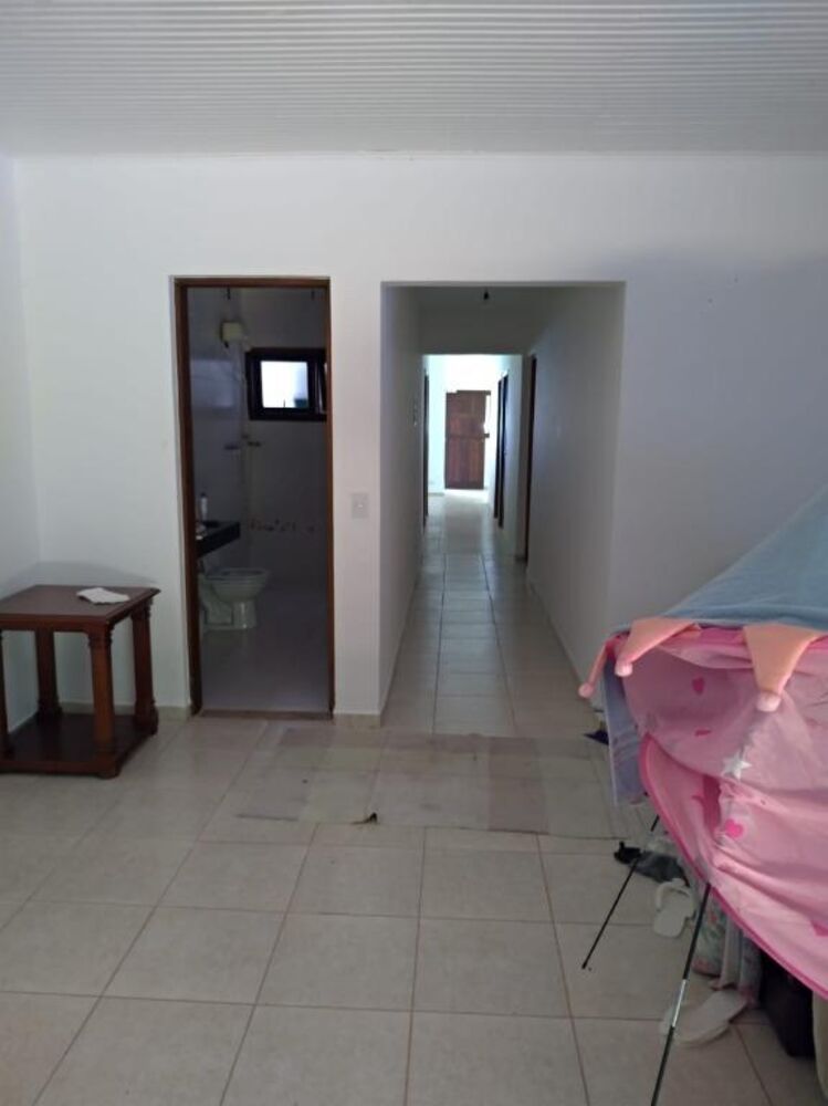 Casa de Condomínio à venda com 4 quartos, 250m² - Foto 8