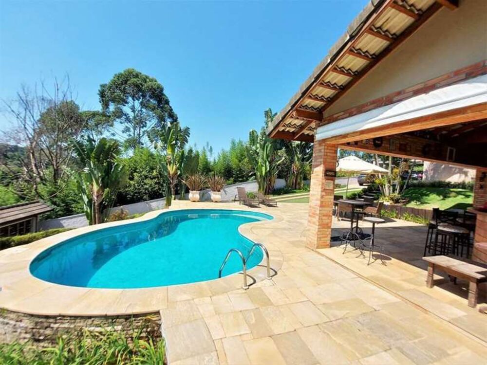Casa de Condomínio à venda com 5 quartos, 322m² - Foto 3